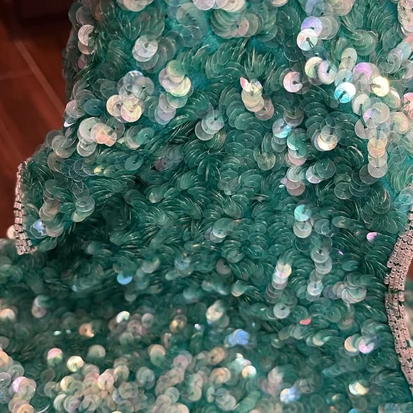 Nipon Night Show stopper Party Sequined Dress in gorgeous aqua color. Sz 8 Lined - Picture 14 of 15